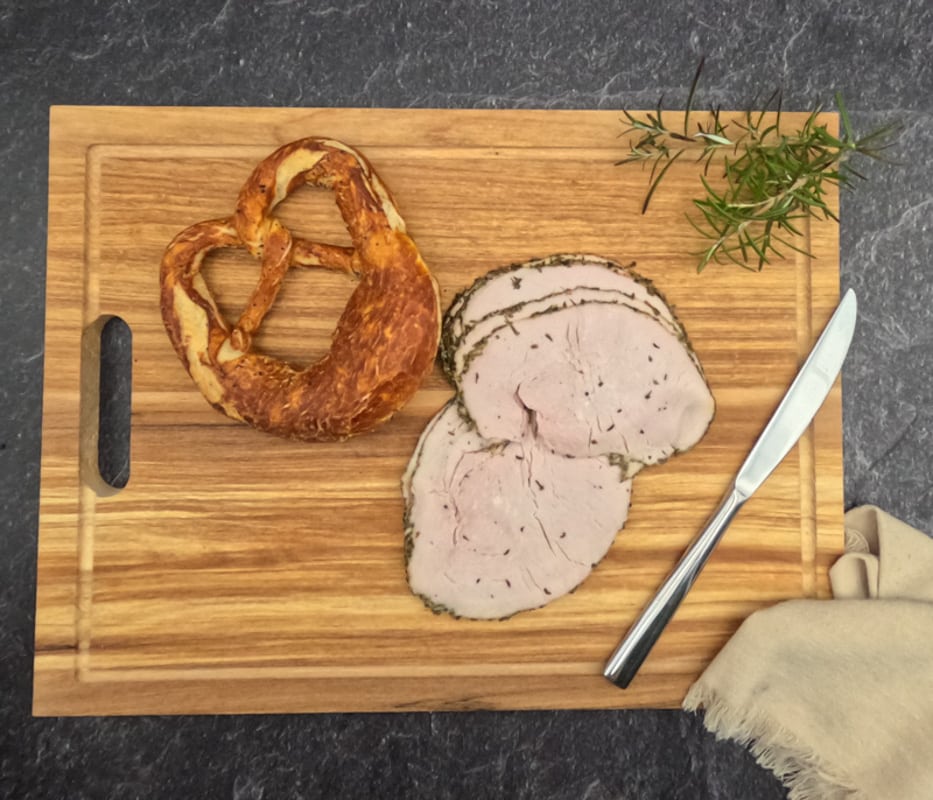 Putenschinken mit Kräuterrand